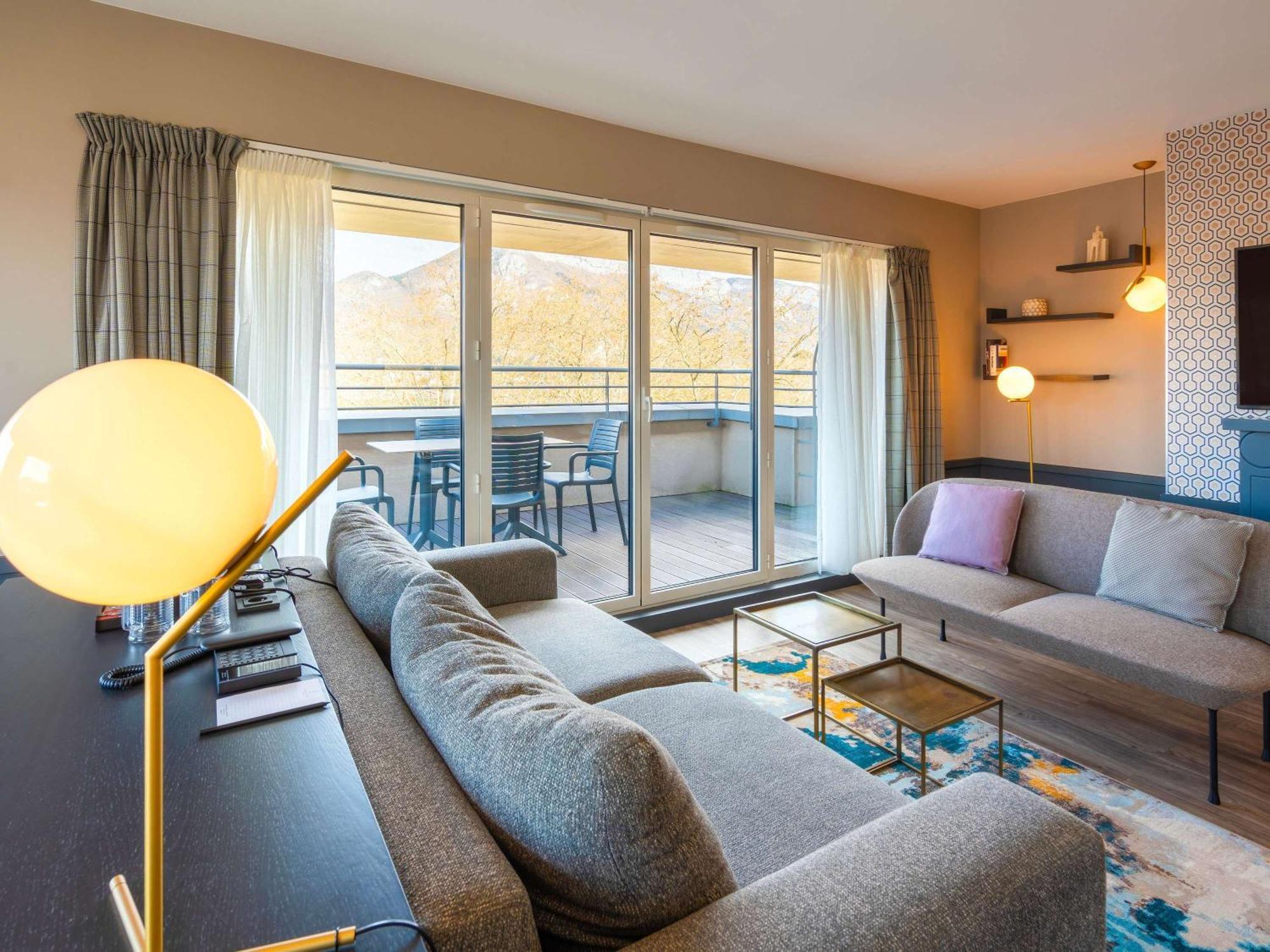 Le Splendid Hotel Lac D'Annecy - Handwritten Collection Εξωτερικό φωτογραφία